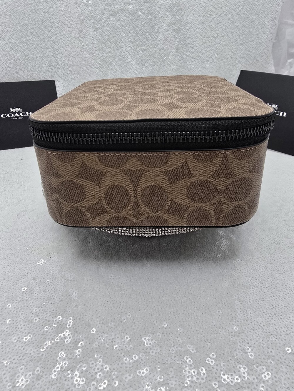 Coach Tech Organizer In Colorblock Signature Canvas Secure Zip Around - Picture 5 of 14